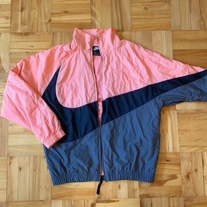 Nike windbreaker